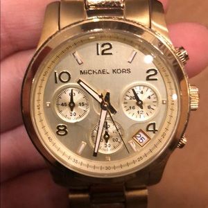 Michael Kors Accessories - Michael Kors Gold Watch Michael Kors Accessories - Michael Kors Gold Watch